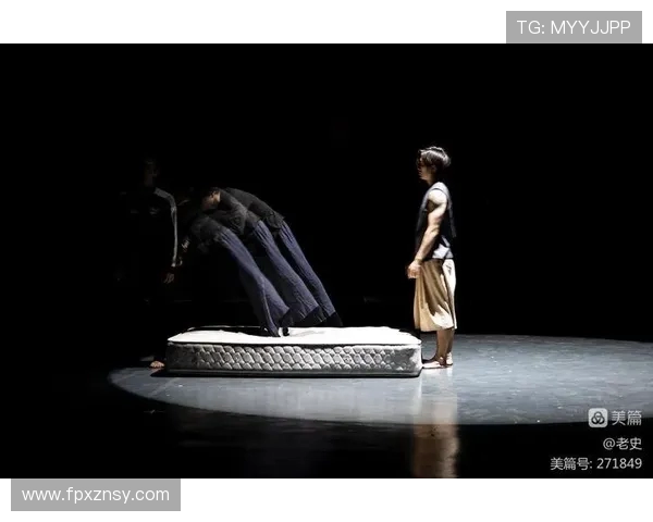 吉布森的艺术世界探索与创作旅程:从灵感到作品的心路历程